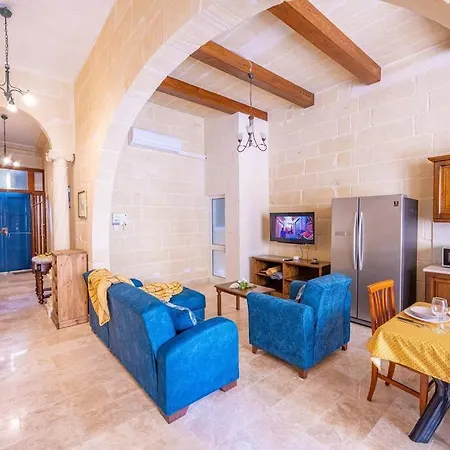 Tal-andar Holiday home *