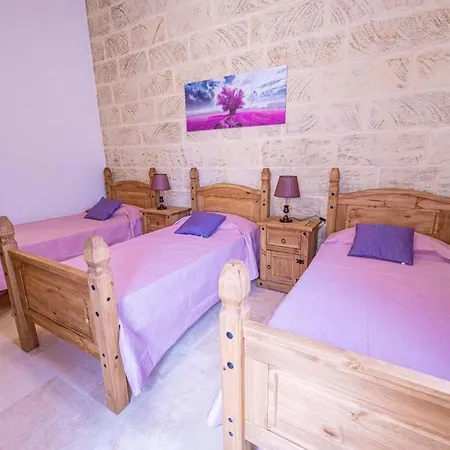 Tal-andar Holiday home *